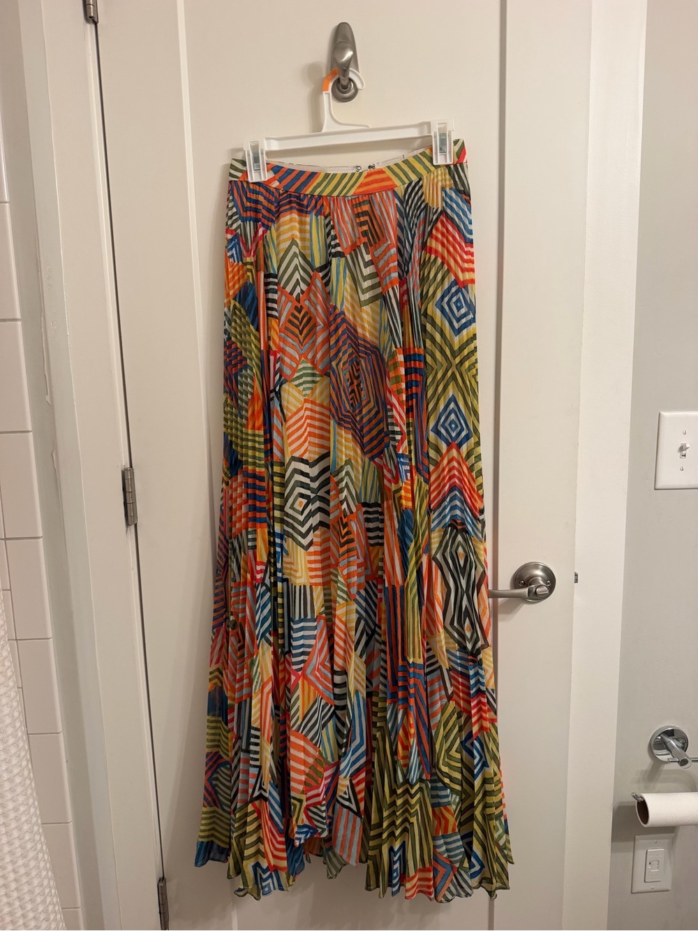 Alice + Olivia Multi-Color Geometric Pleated Maxi Skirt